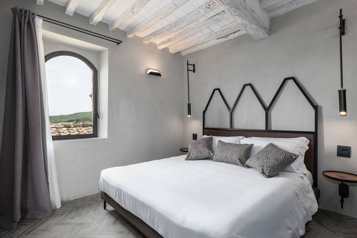 Geheel appartement, Vakantieappartement "Suite Fattoressa" met gedeeld zwembad en wifi in San Gimignano, Provincie Siena