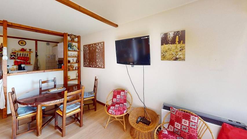 Gîte pour 6 personnes, avec balcon dans Office De Tourisme Des Hopitaux Neufs - 3
