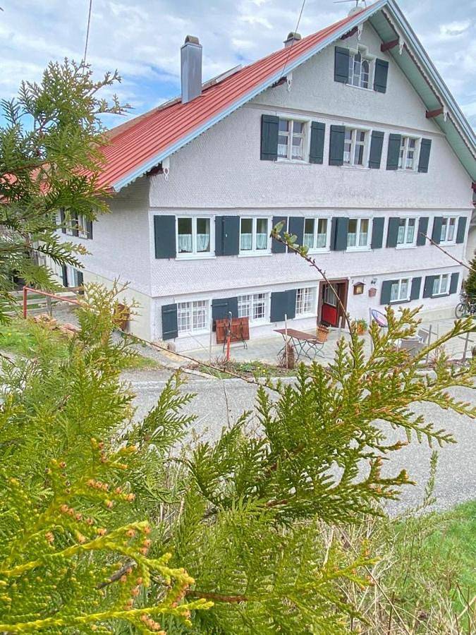 Ganze Ferienwohnung, Double Room with Private Bathroom in Stiefenhofen, Bayerisch Schwaben