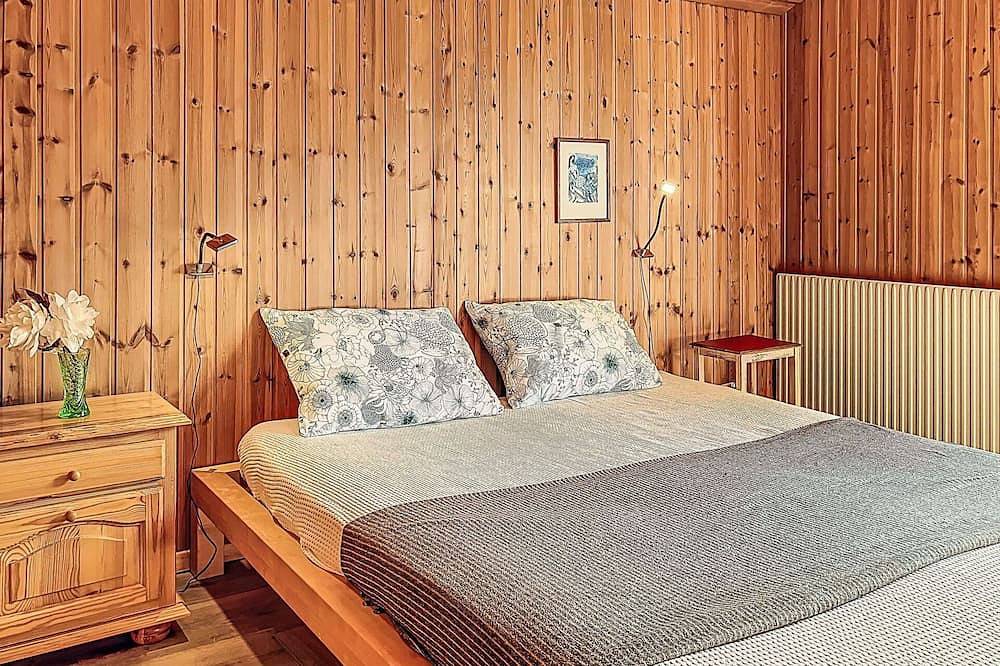 Schönes alleinstehendes Ferienhaus mit W-Lan, Tv, Innenhof, Haustiere erlaubt und Panoramablick in Morgins, Troistorrents