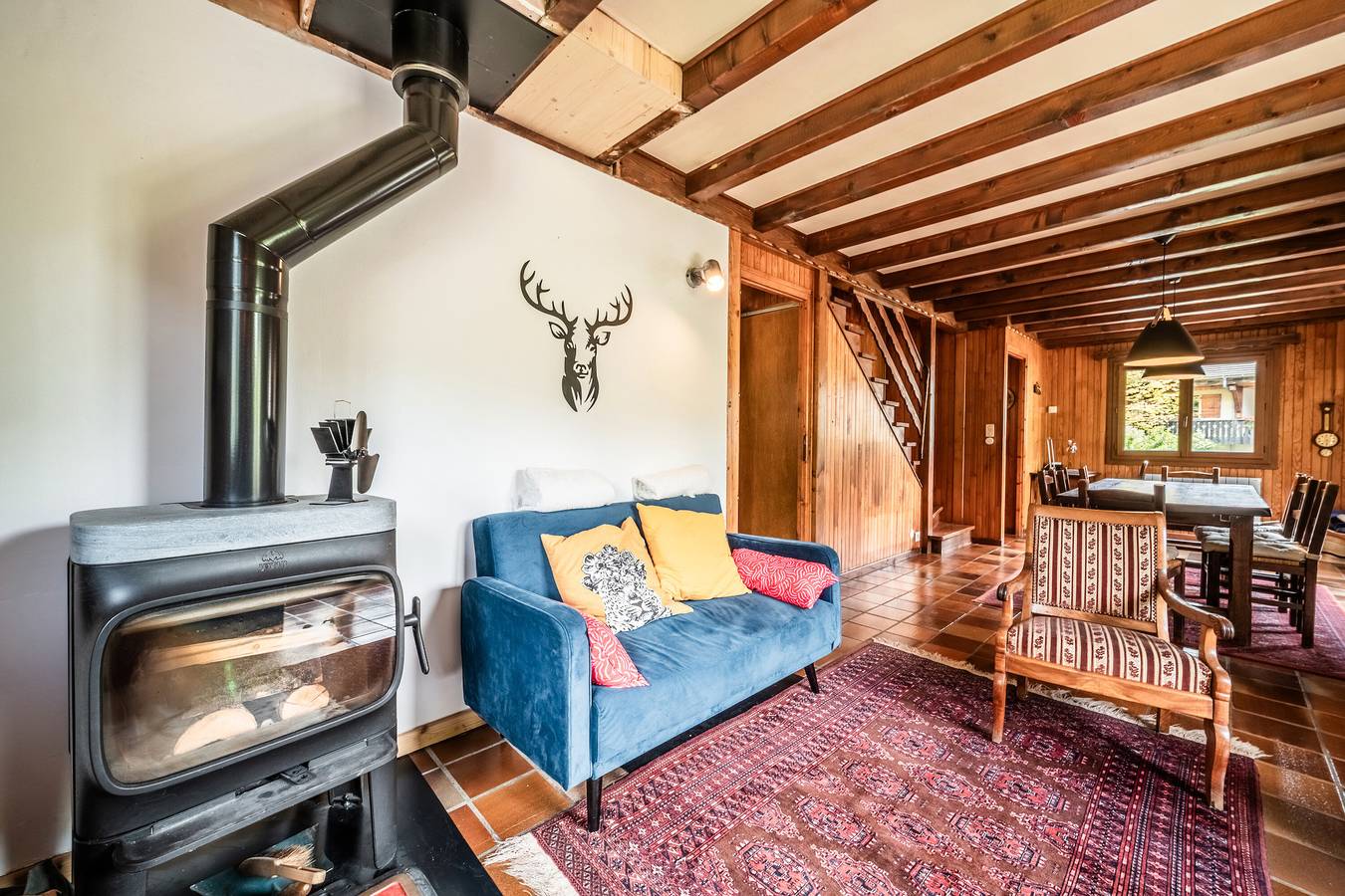 Chalet 'Chez Juju' con vistas a la montaña, terraza privada y Wi-Fi in Abondance, Les Portes du Soleil