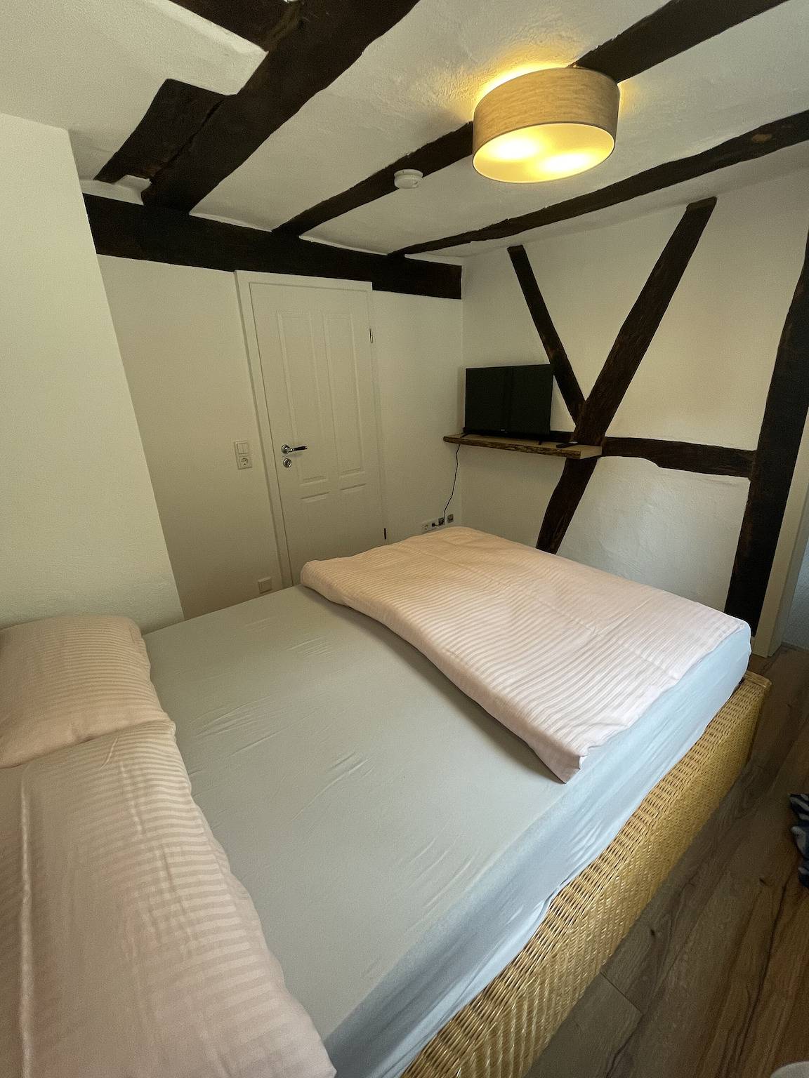 Zimmer 4 mit Gemeinschaftsgarten und Wlan in Ortenberg, Wetterau