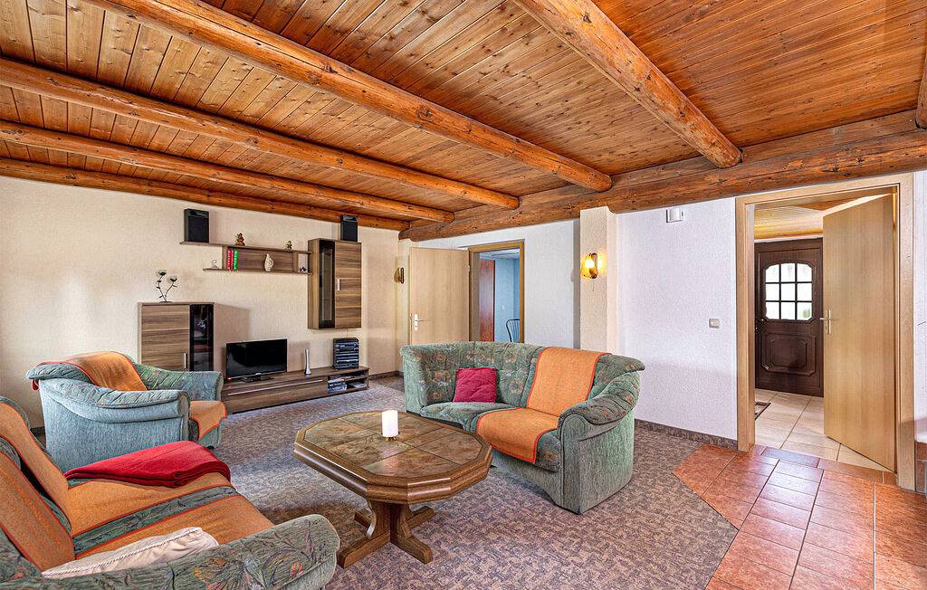 Neu Ferienhaus Paditz mit Pool in Raschau-Markersbach, Erzgebirge