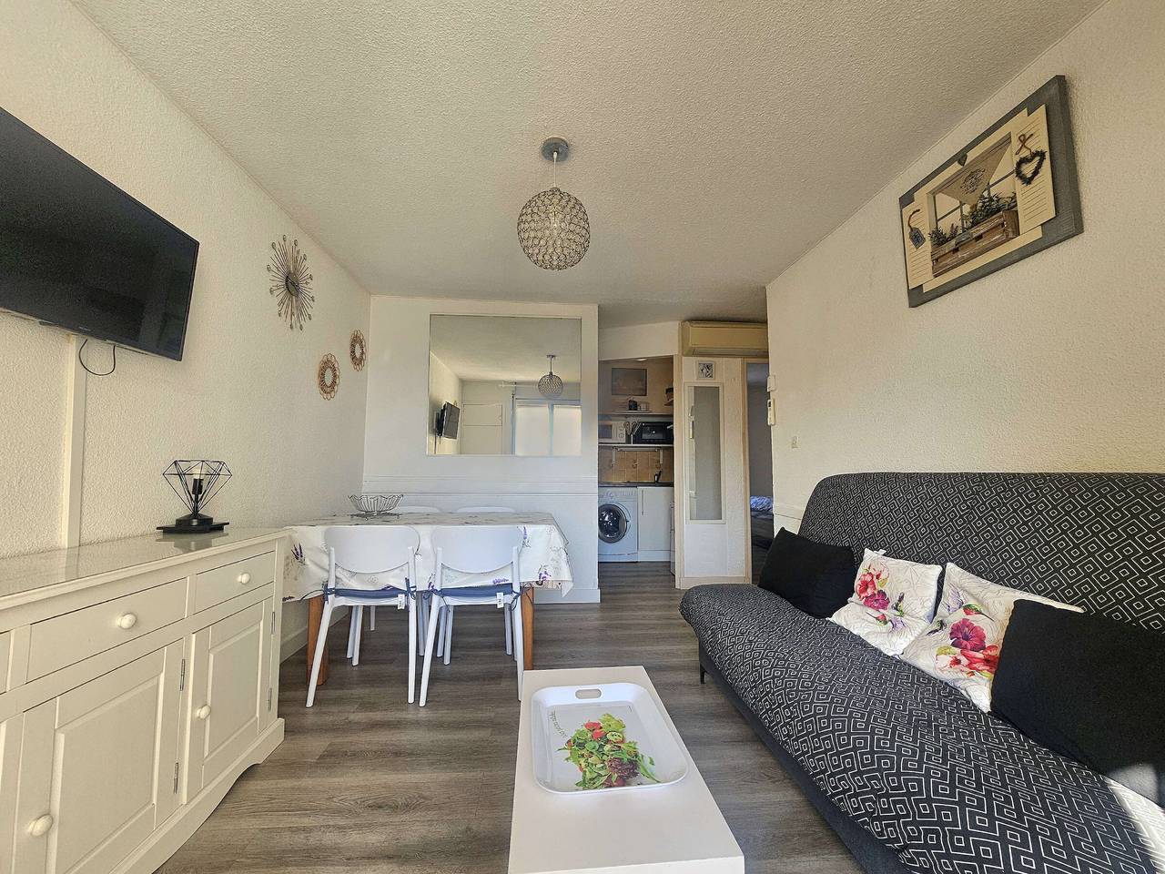 Entire apartment, Beautiful 1Br with Parking, Ac and Wifi - Balaruc-les-Bains in Balaruc-les-Bains, Mediterranean Coast (France)