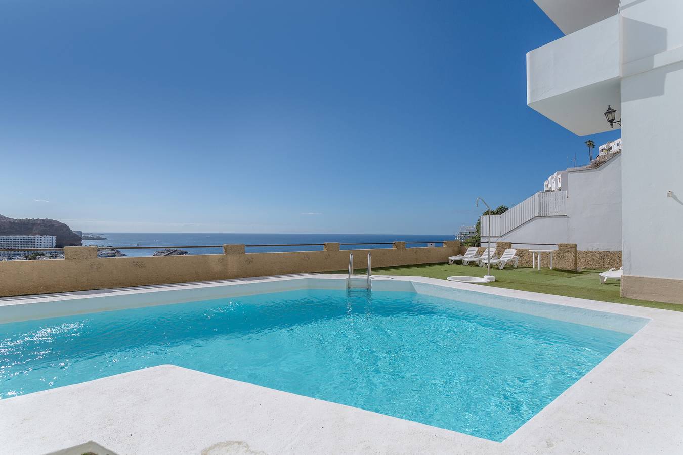 Apartamento entero, Apartamento Vacacional 'Mirra - Vista al Mar' con Vista al Mar, Piscina Compartida y Wi-Fi in Playa de Puerto Rico, Mogán