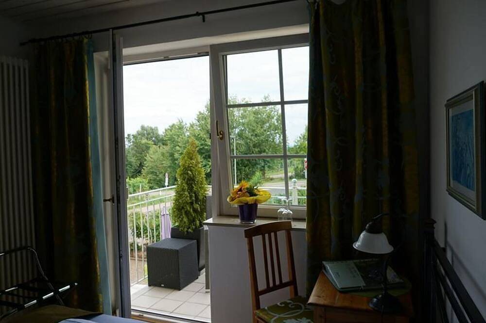 Single room with shower/Wc - Landhaus Christmann in Sankt Martin, Südliche Weinstraße