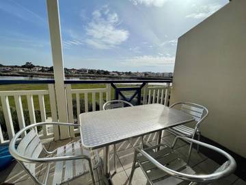 Gîte pour 4 personnes, avec vue et balcon dans Plage du Courant