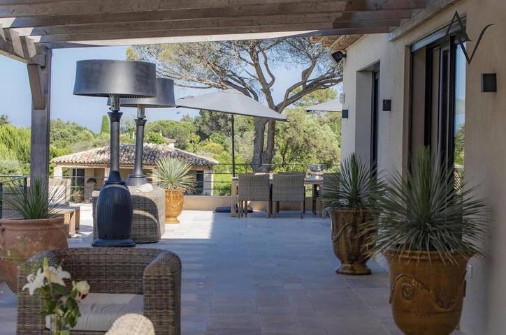 Villa für 16 Personen, mit Ausblick und Balkon sowie Pool in Saint-Tropez - 2