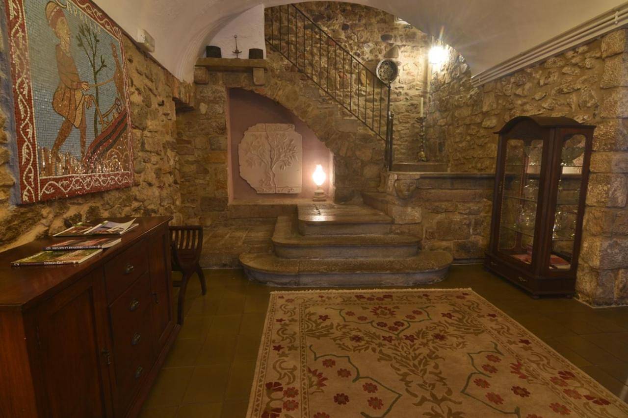 Pensió Bellmirall in Gerona, Gironés