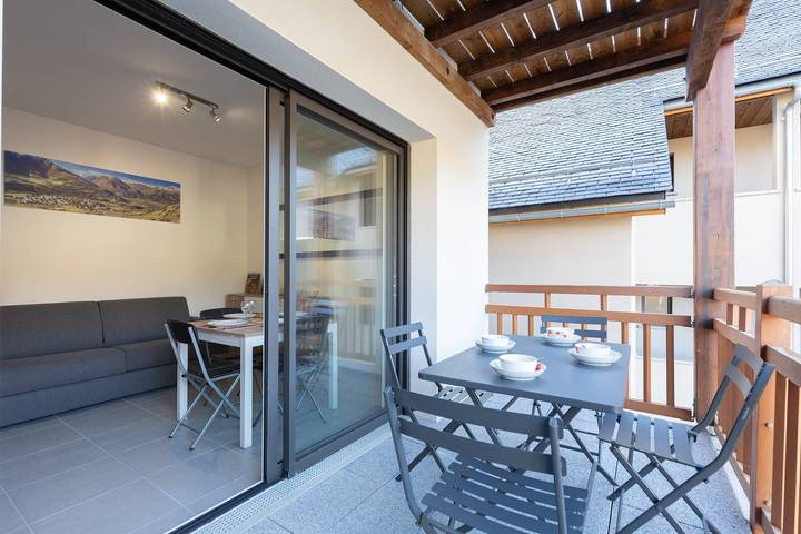 Appartement de vacances entier, Proche Skyvall 4 personnes Neuf-Local Vélo Wifi in Loudenvielle, Pyrénées