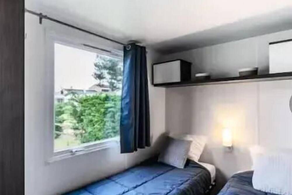 Mobile-home Rossignol 3 pièces 4 personnes in L'Aiguillon-la-Presqu'île, Vendée