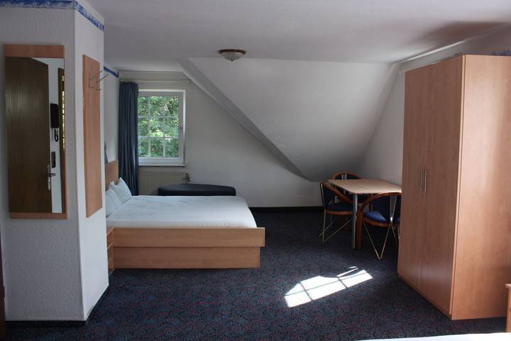 Zimmer für 4 Personen, mit Sauna und Ausblick in Züschen