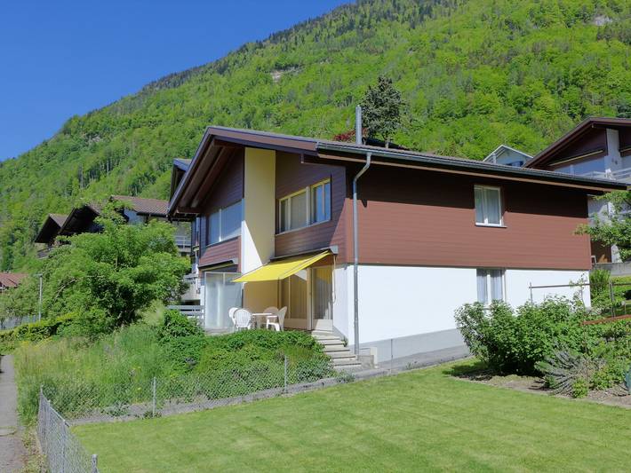 Ferienhaus für 5 Personen, mit Terrasse und Ausblick in Ringgenberg