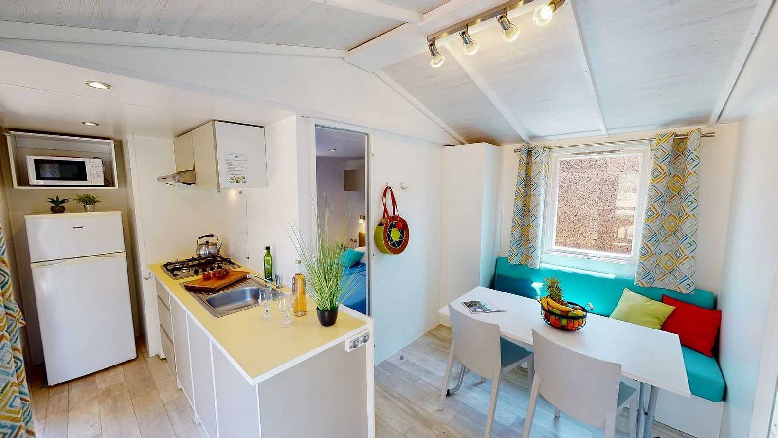 Camping 4 étoiles - efaac0 in Roquebrune-sur-Argens, Draguignan en omgeving