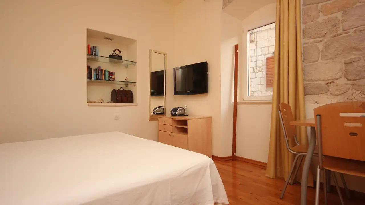 Helt studio, Studio für 3 Personen (21 m²) in Komiža in Komiza, Split-Dalmatia