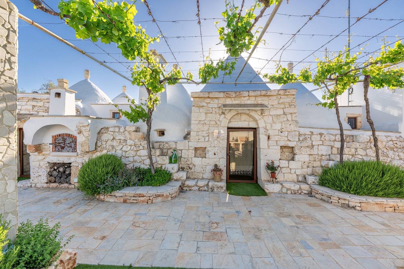 Trulli Contecavallo in Latiano mit privatem Pool in Latiano, Salento