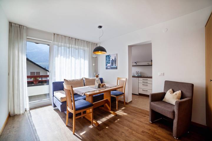 Ferienwohnung für 2 Personen, mit Balkon und Garten in Partschins - 3