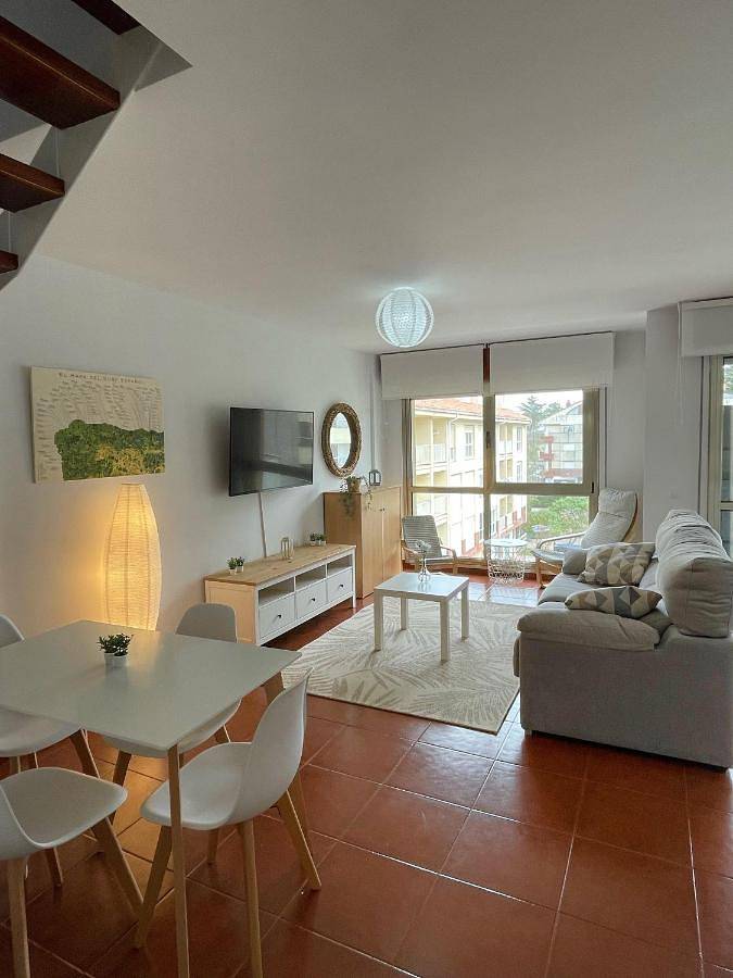 Apartamento para 5 personas, con Balcón además de Terraza y Vistas en San Vicente de la Barquera