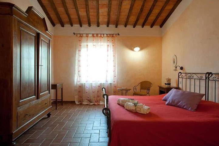 Appartamento intero, Appartamento al primo piano con 1 camera da letto matrimoniale in Terricciola, Pisa e dintorni