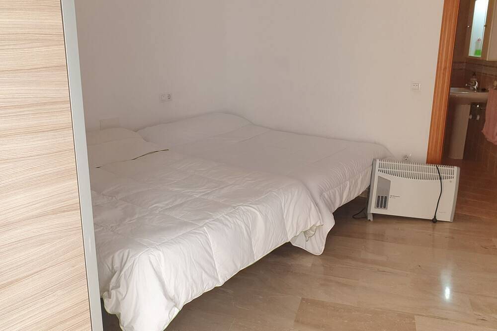 Great House In Guadix Historical Center. Ideal For Families. Pets Are Accepted. in Guadix, Geoparque de Granada