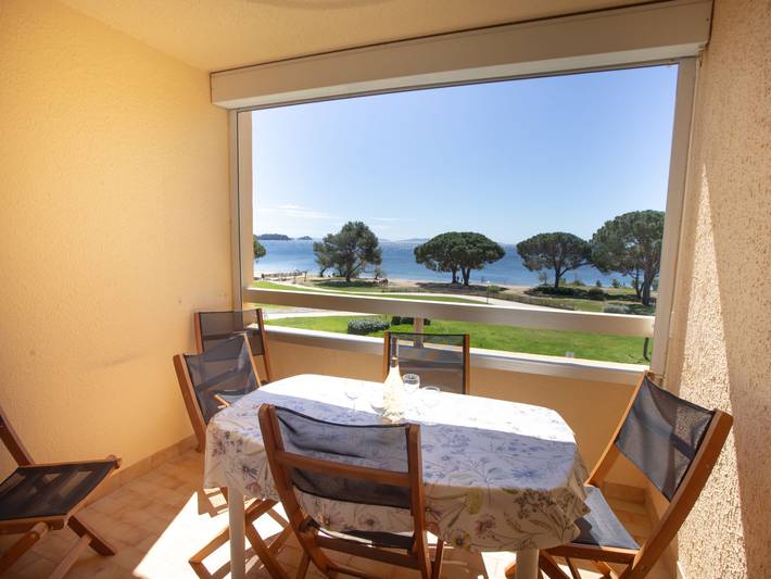 Gîte pour 4 personnes, avec terrasse et jardin à La Londe-les-Maures - 2