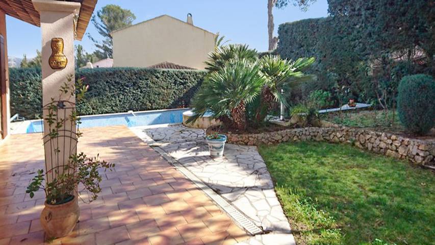 Villa pour 10 personnes, avec piscine et terrasse dans Massif de l'Esterel - 2