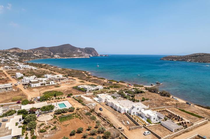 Villa 'Farous Seaside Sunset' con vistas al mar, Wi-Fi y aire acondicionado in Antiparos