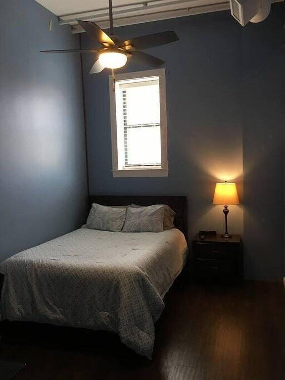 # 2Br / 1Ba Loft Downton Kc Im Historischen Gebäude in Kansas City, Missouri