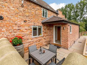 Holiday Rental for 4 People in Tilston, Cheshire, Photo 2