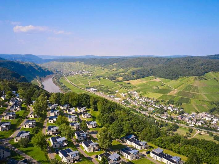 Ferienpark für 6 Personen, mit Terrasse und Pool, mit Haustier in Rheinland-Pfalz - 3