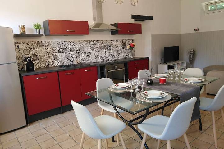 Location de vacances pour 4 personnes, avec Terrasse à Formigny