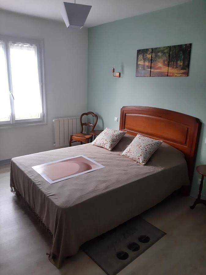 Location de vacances pour 4 personnes, avec terrasse et jardin à Neuville-de-Poitou - 3