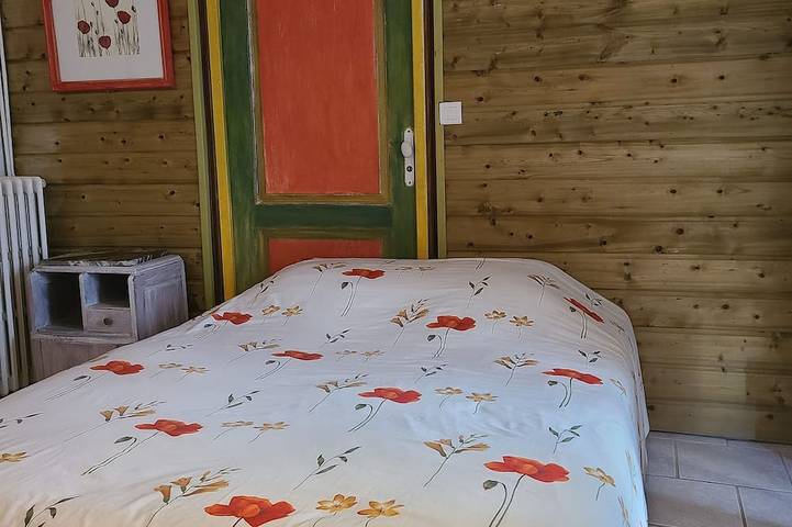 Gîte pour 2 personnes, avec jardin et jacuzzi, animaux acceptés à Saint-Léonard-de-Noblat - 3