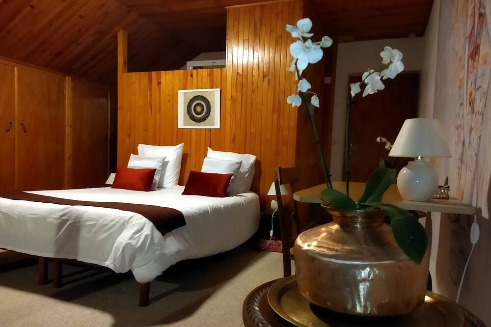 Your Nomadic Room: India in Marthod, Albertville und Umgebung