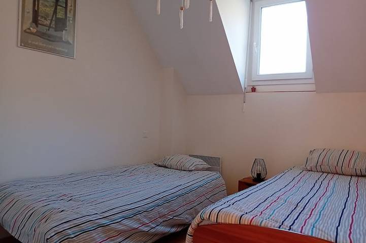 Loudenvielle 50m from the lake and Skyvall cosy house superb mountain views in Loudenvielle, Pirineos franceses
