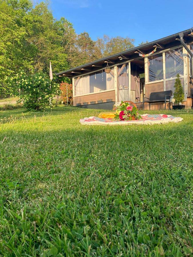 Camping voor 4 personen, with zwembad and tuin as well as uitzicht in Tsjechië