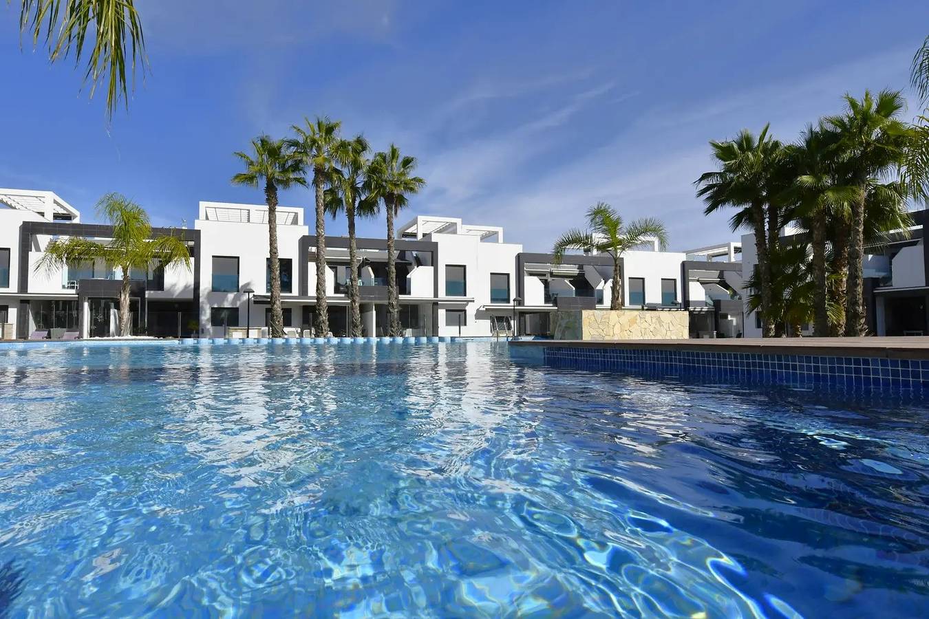 Appartement entier, Appartement de vacances pour 4 personnes avec terrasse in La Zenia, Orihuela