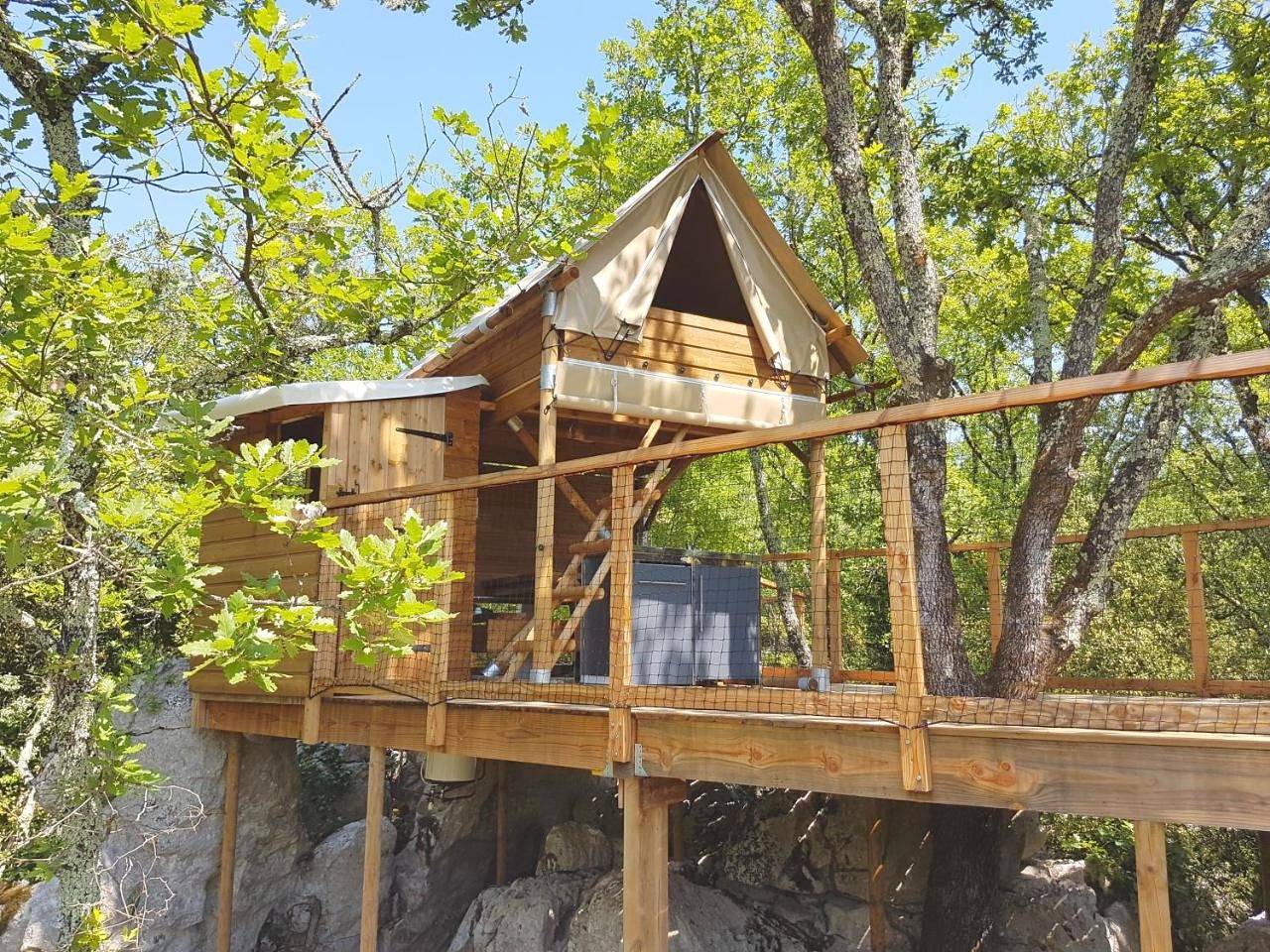 Cabanes Lodges Le Servière in Balazuc, Ardèche