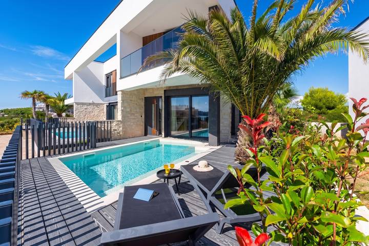 Villa pour 6 personnes à Pomer