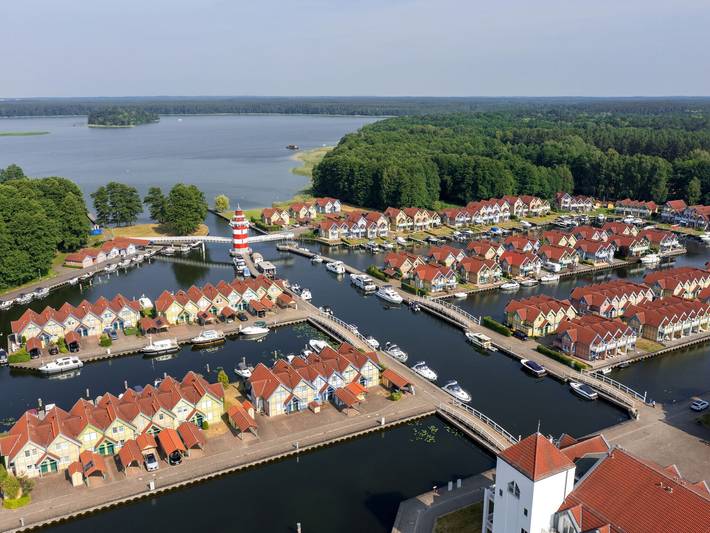 Ferienhaus für 4 Personen, mit Balkon/Terrasse und Balkon sowie Terrasse in Rheinsberg - 3