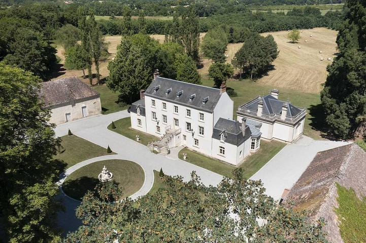 Château pour 30 personnes, avec jardin dans Orne