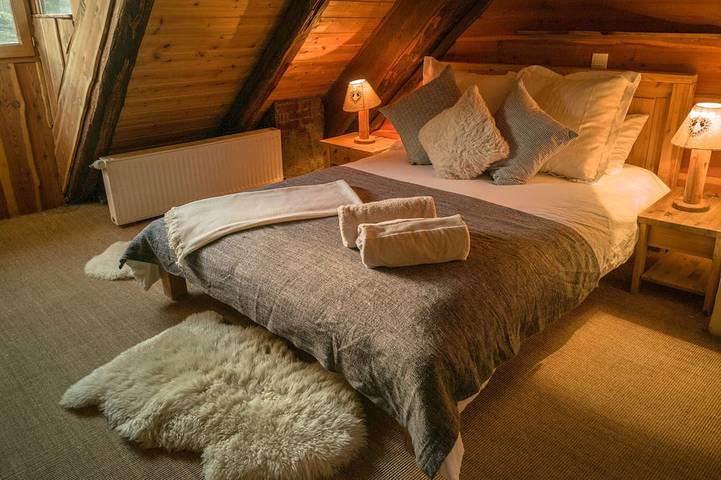 Gîte pour 15 personnes, avec jardin à Puy-Saint-Pierre - 2