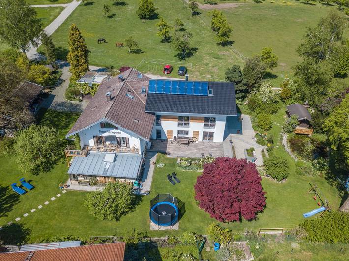 Ferienwohnung für 3 Personen, mit Balkon und Garten sowie Seeblick in Taching am See - 4