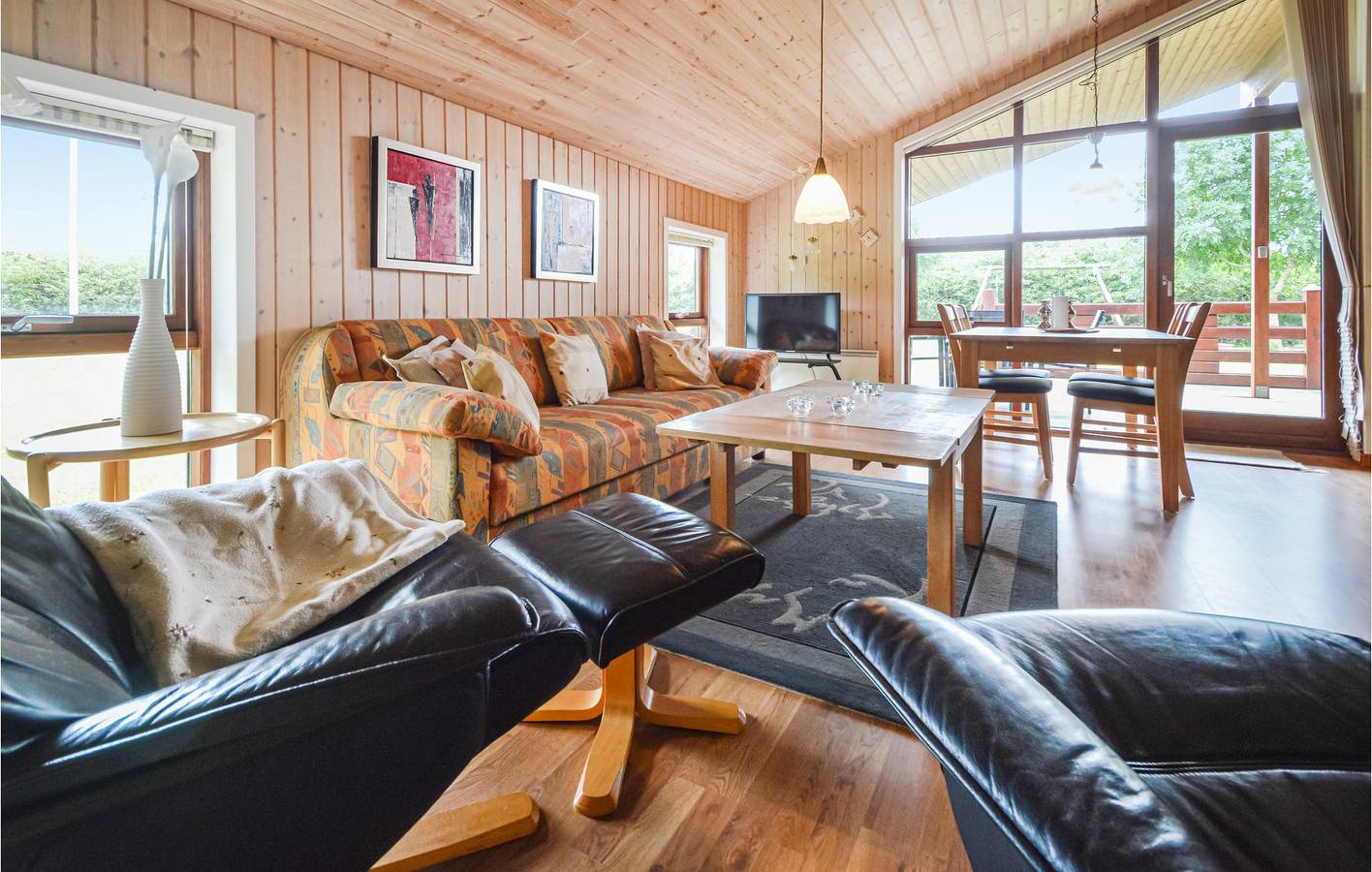 Ferienhaus für 5 Personen mit Terrasse in Skaven Strand, Ringkøbing Fjord