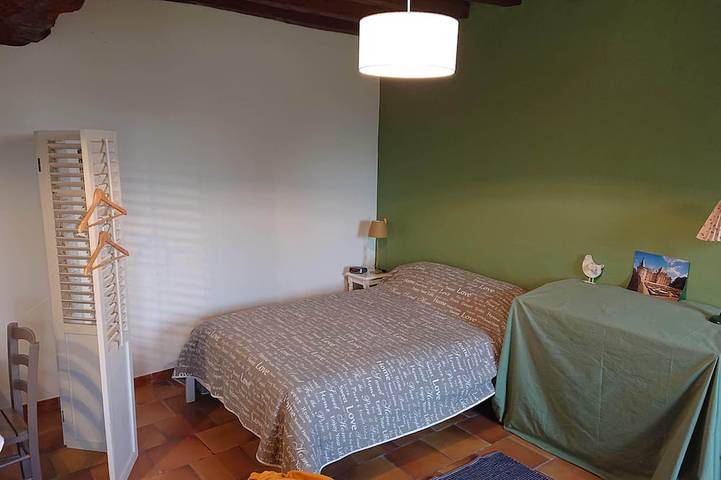 Gîte pour 7 personnes, avec terrasse et jardin à Saint-Jean-Saint-Germain - 2
