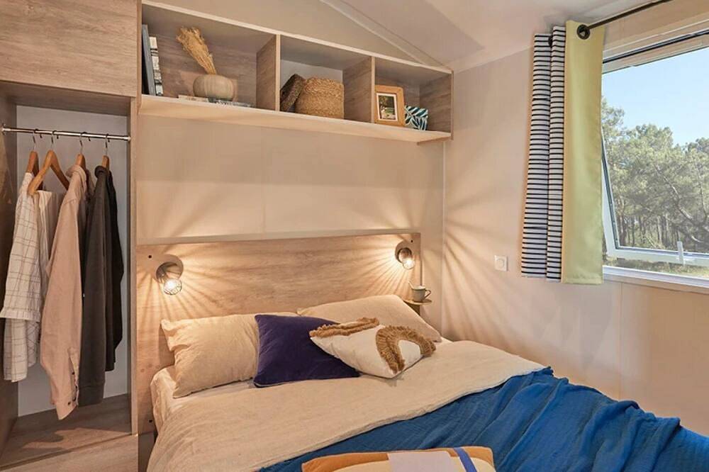 Camping 3 étoiles - Piscine - ccbfdhf in Surgères, Rochefort region