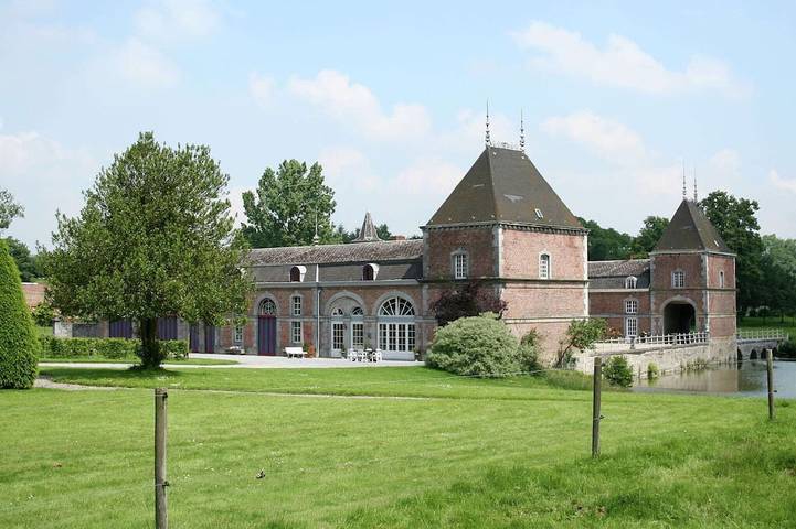 Schloss für 10 Personen, mit Terrasse und Garten