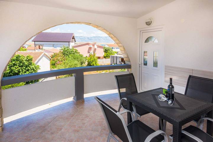 Location de vacances pour 4 personnes, avec balcon/terrasse et balcon en Croatie