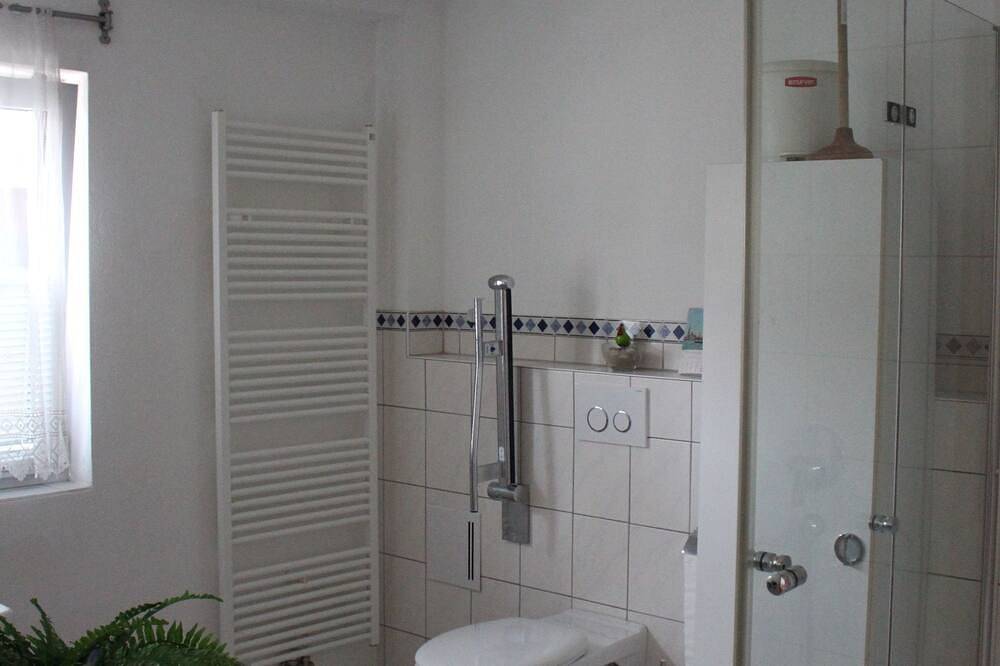 Ganze Wohnung, Ferienwohnung am Kittenbach in Utting, Ammersee