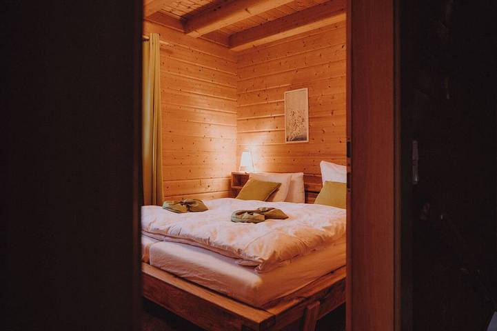 Chalet mit Kamin für 10 Personen 5 Dz Nähe Semmering Stuhleck Rax Schneeberg in Ternitz, Wiener Alpen in Niederösterreich